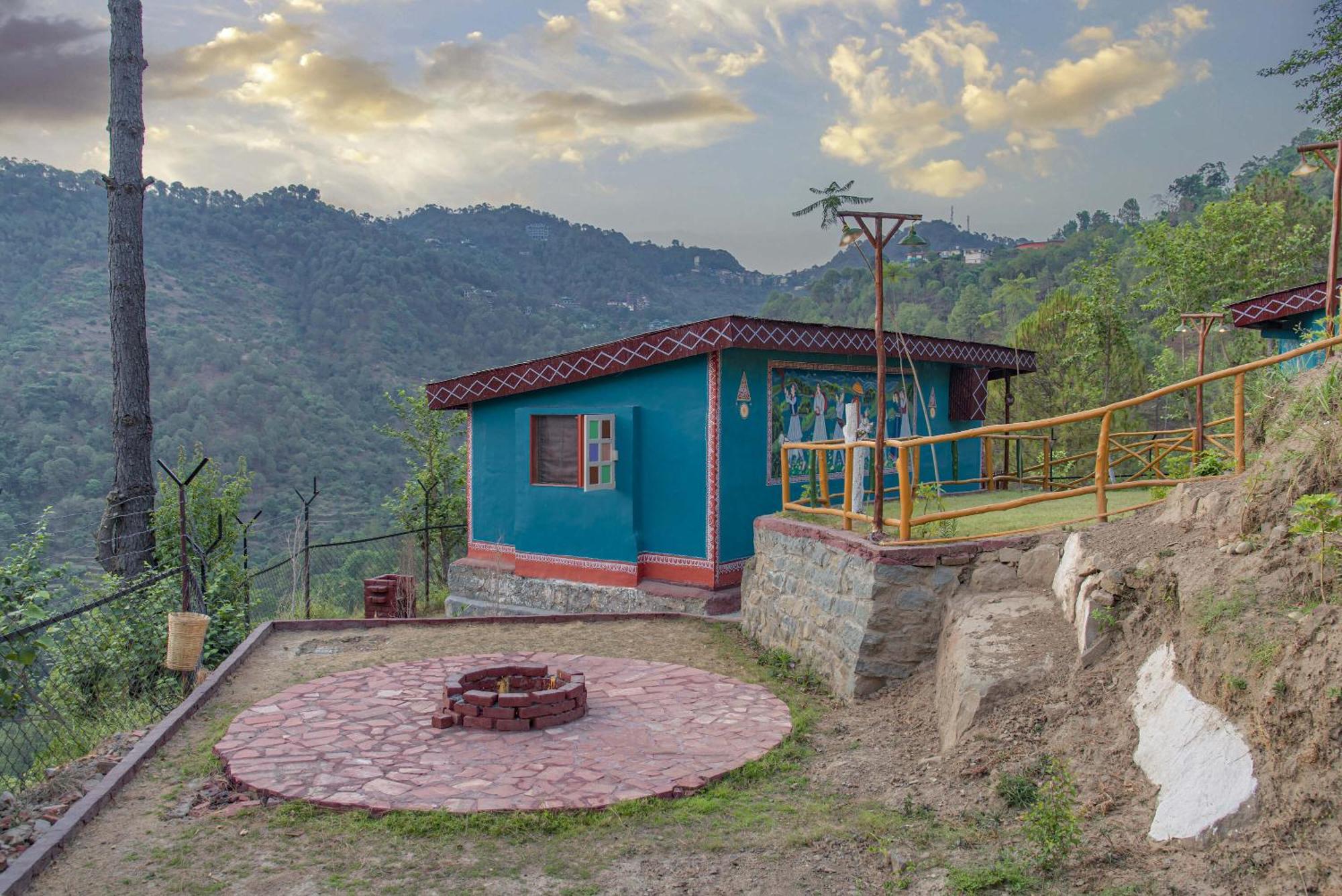 A Kasauli Ggaon By Echor Hotel Exterior photo