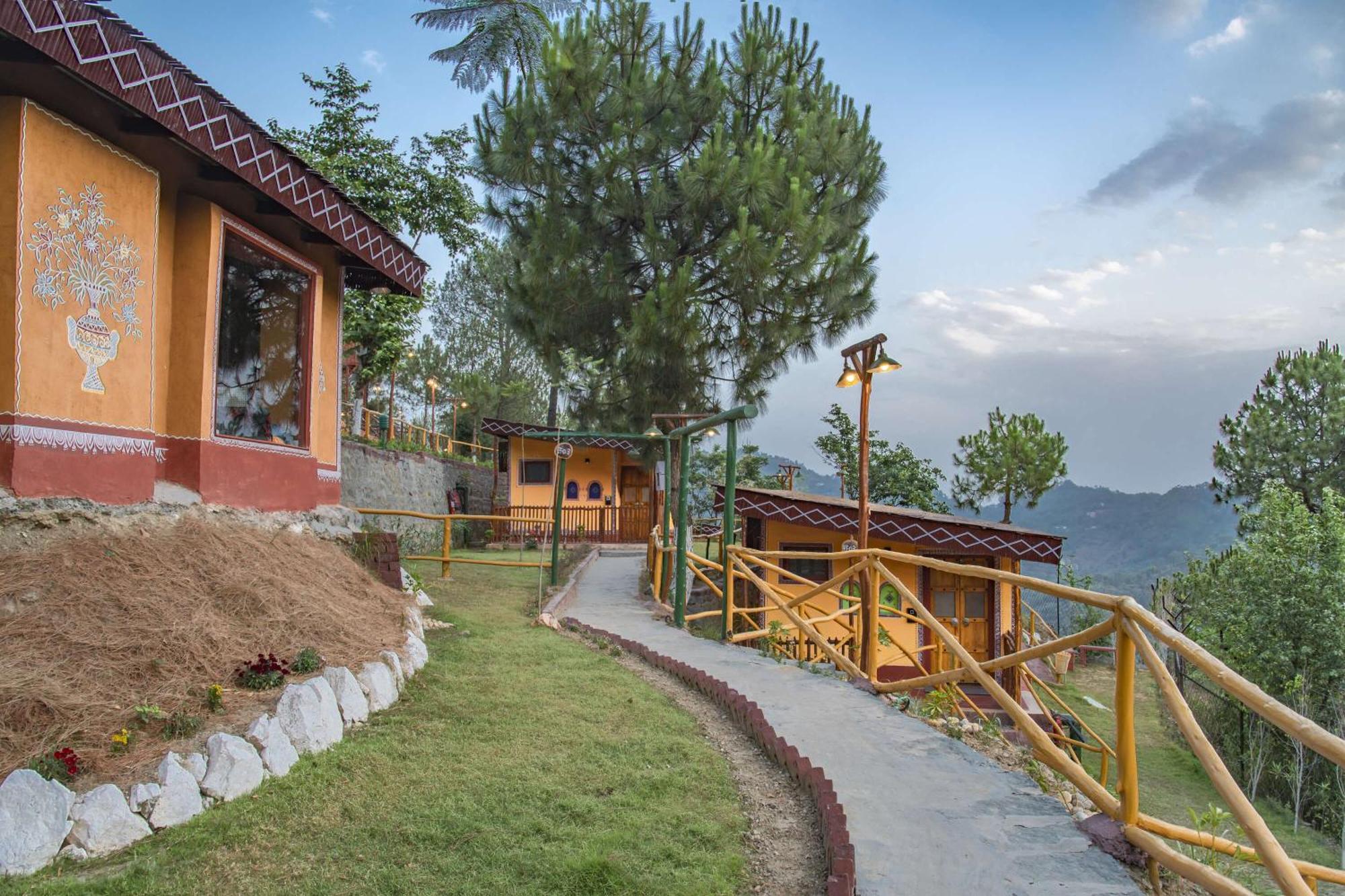 A Kasauli Ggaon By Echor Hotel Exterior photo